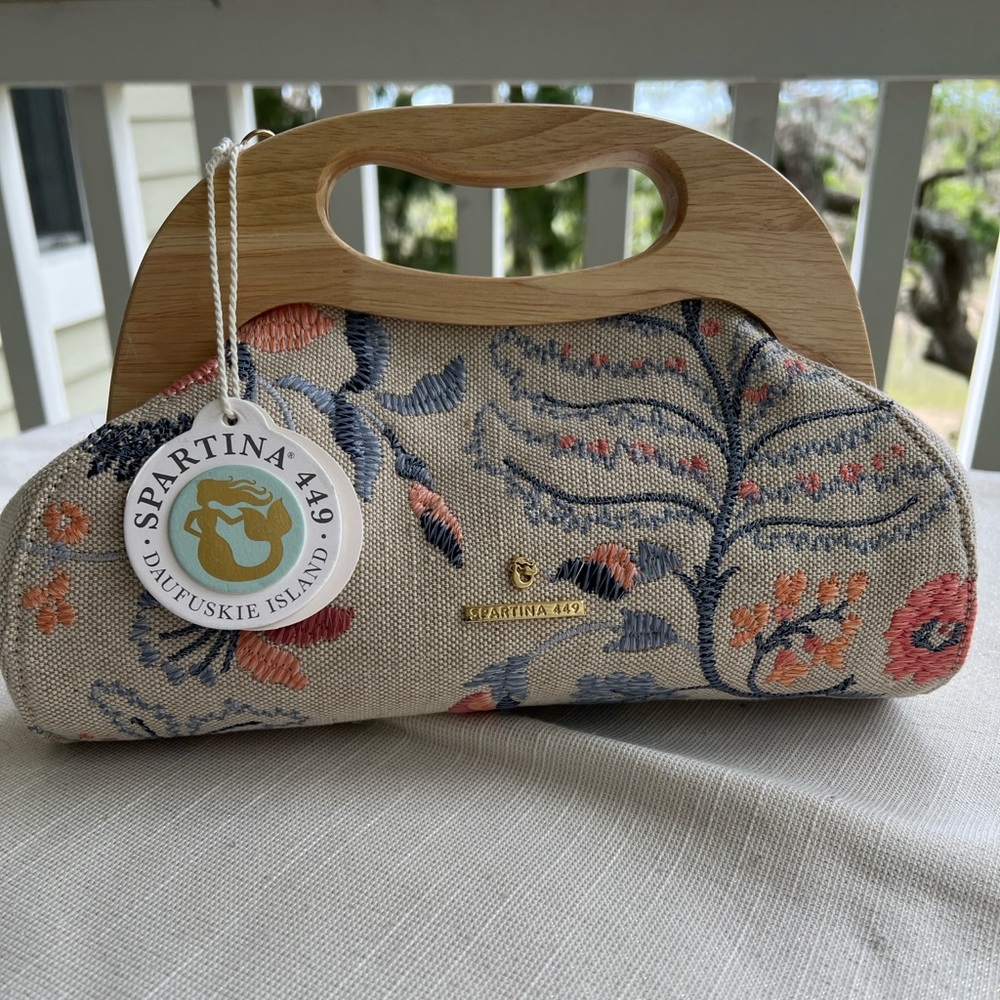 NWT Spartina 449 Bellinger Floral Branch Miranda Clutch